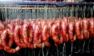 Lạp Sườn Lợn Đen Cao Bằng