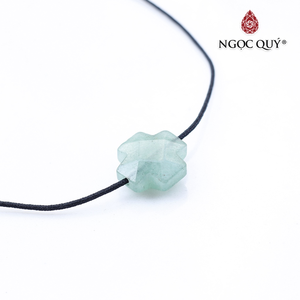 Mặt dây chuyền thánh giá xỏ ngang TA dâu xanh - Ngọc Qúy