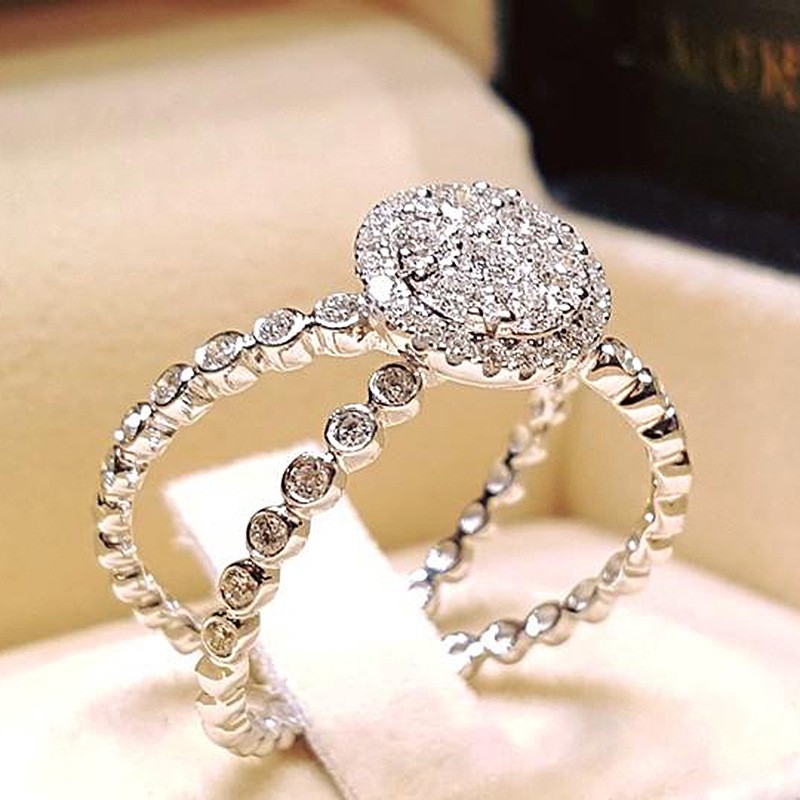 Nhẫn Đính Hôn Đính Đá Nhân Tạo Lấp Lánh Thời Trang Cho Nữ