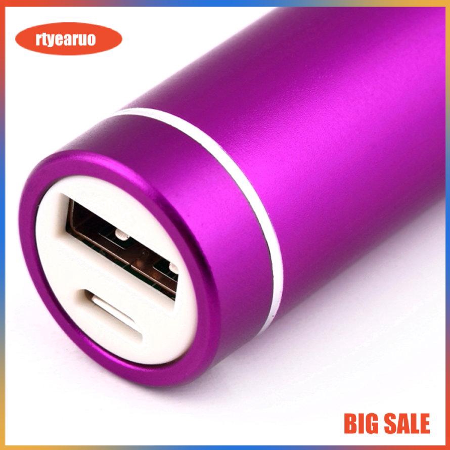 Sạc dự phòng cổng USB nhỏ nhắn tiện lợi dễ mang theo kèm cáp USB