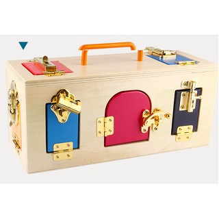 Hộp đóng mở khóa - Giáo cụ Montessori ( Little Lock box)