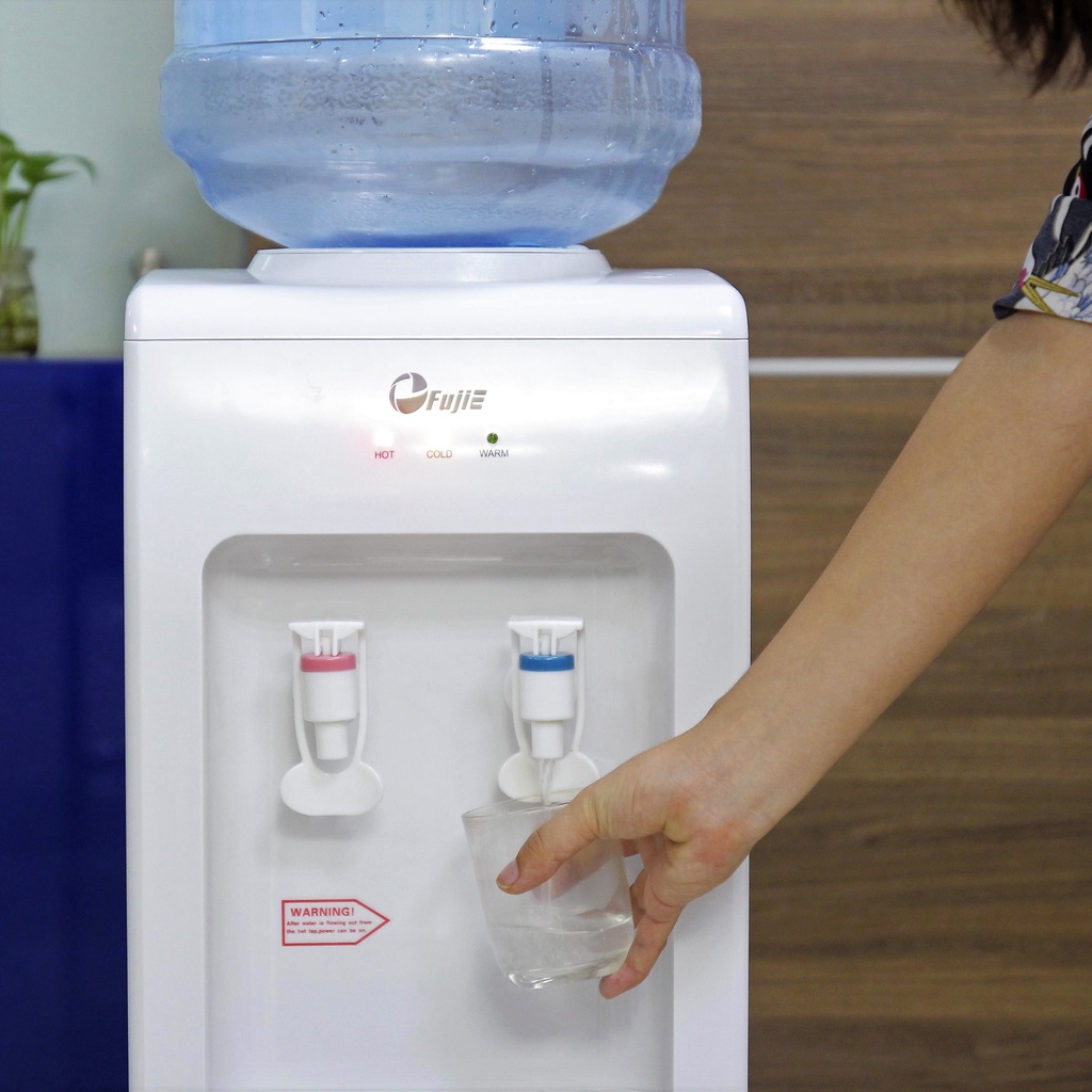 Cây nước nóng lạnh Nhập Khẩu Fujie WD1105E, bình lọc máy lọc nước nóng lạnh tự ngắt mini uống công nghệ Nhật Bản