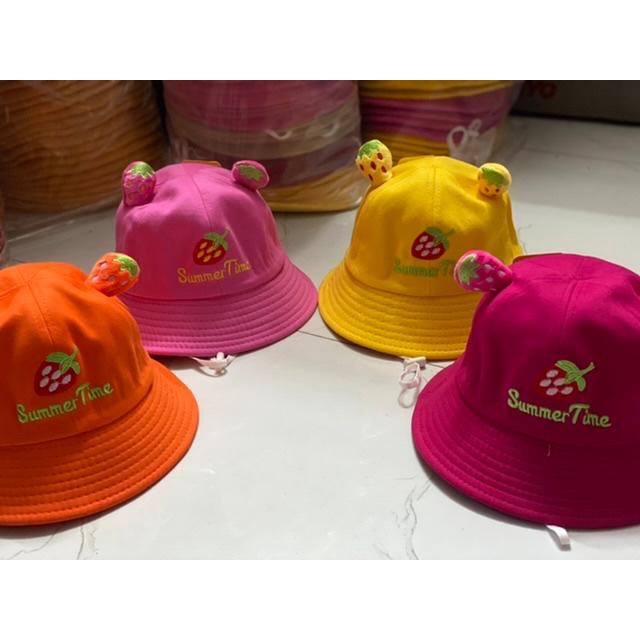 Mũ bo vành dành cho bé gái 3 - 8 tuổi thêu trái dâu xinh xắn đáng yêu (Cap-Nón(Most))
