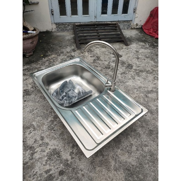 Chậu rửa chén bát 1 hố 1 cánh  inox không gỉ 7545 kích thước 75 x 45 cm kèm bộ xả inox