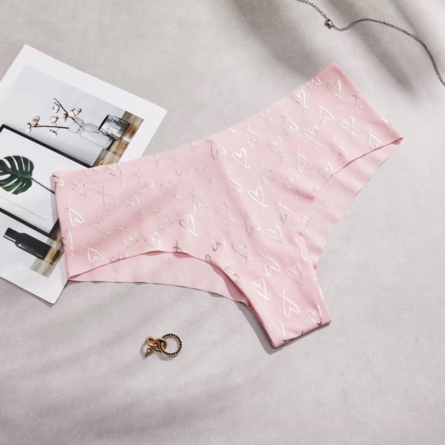 Quần lót đúc nhung không viền dáng ngang mông 807