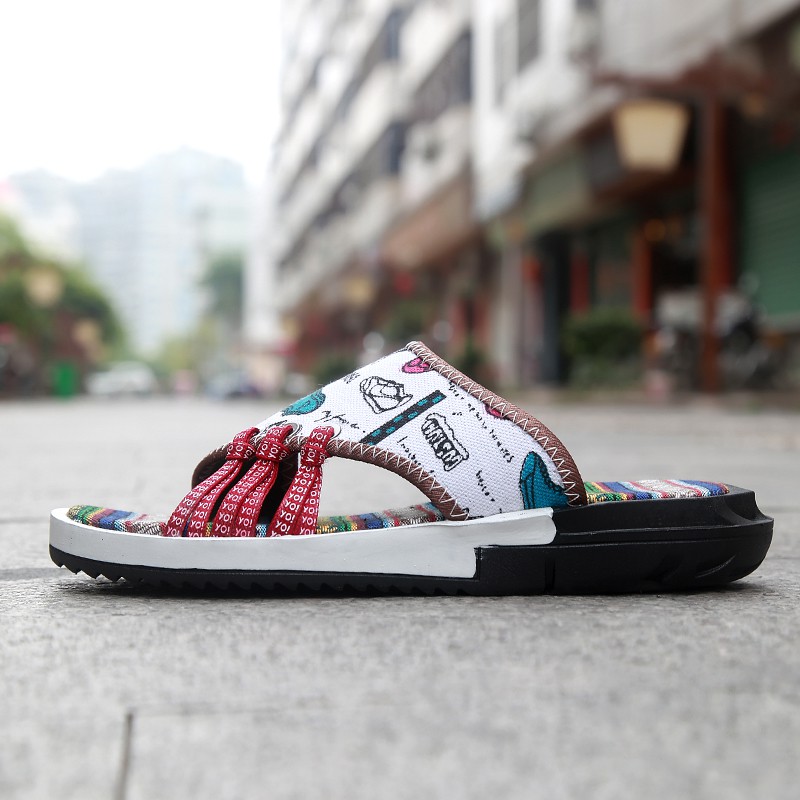 Dép quai ngang họa tiết Graffiti thời trang cho nam | BigBuy360 - bigbuy360.vn