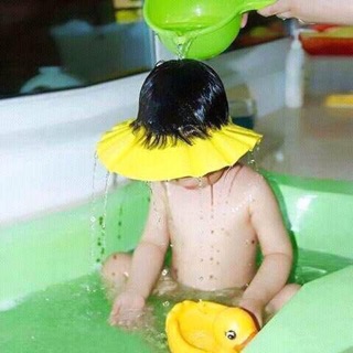 Mũ gội đầu chống nước cho bé