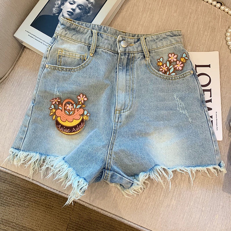 Quần Short Denim Nữ Thêu Hoa Mới