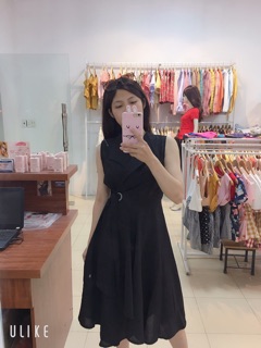 Váy thiết kế