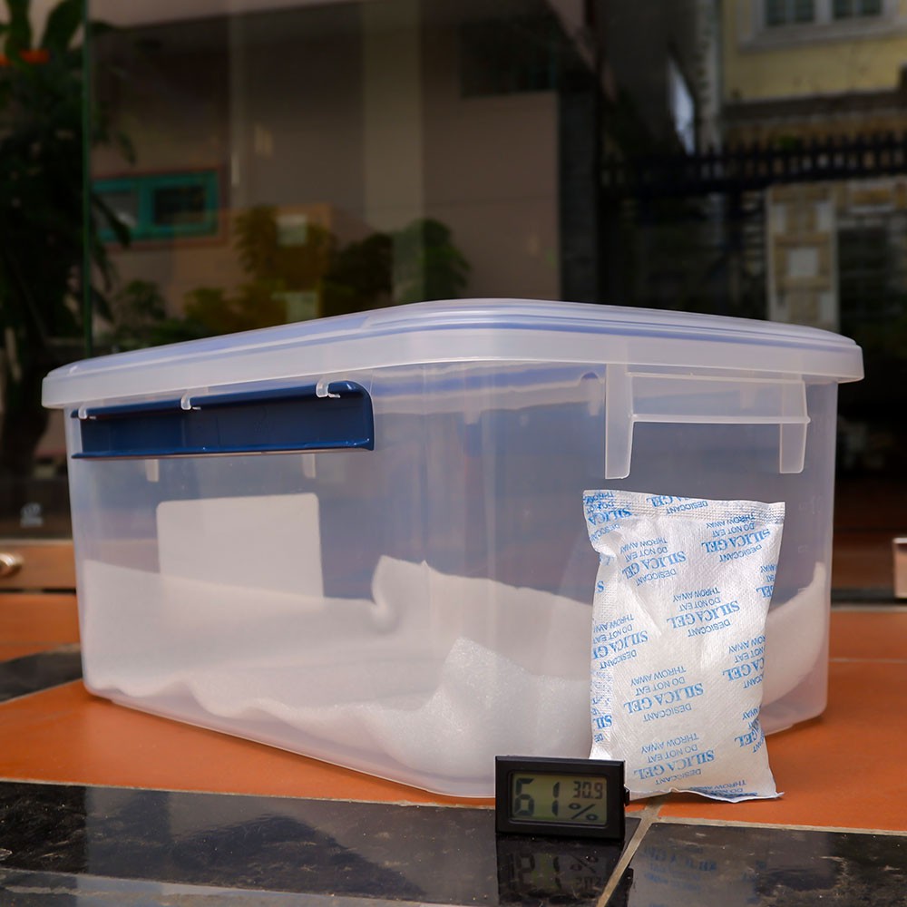 Combo hộp chống ẩm 18 Lít cho máy ảnh hàng Việt Nam siêu bền + kèm quà tặng