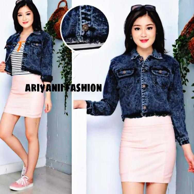(Milliki Im ngay lập tức) Áo khoác nữ JEANS CROP / Áo khoác RAWIS màu đen SNOW CROP 0RL