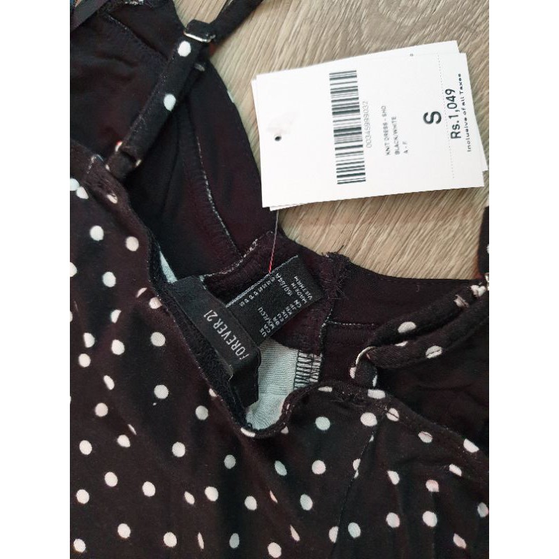 [Mã SKAMSALEP6 giảm 10% tối đa 100K đơn 150K] đầm thun cúp ngưc chấm bị hiệu F21 | BigBuy360 - bigbuy360.vn