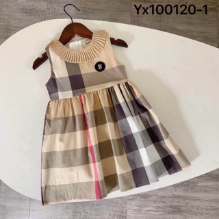 Váy Burberry bé gái mẫu 2020