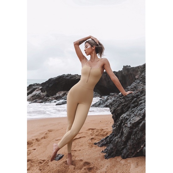 Bộ Jumpsuit Yoga Gym Khoá Ngực J48