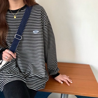 Áo sweater kẻ sọc ngang