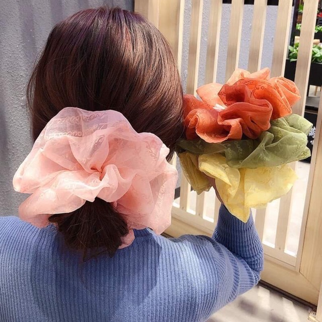 Chun cột tóc Scrunchie voan chữ siêu to