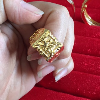 Nhẫn nam khắc chữ sang trọng