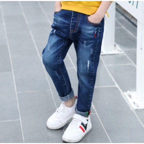 Quần jeans dài lưng thun bé trai