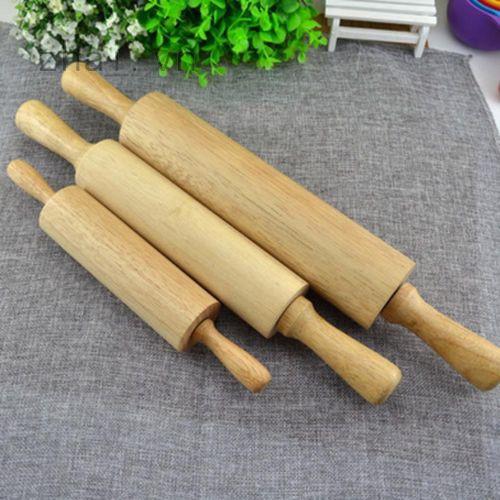 Dụng cụ cán bột bằng gỗ tiện dụng