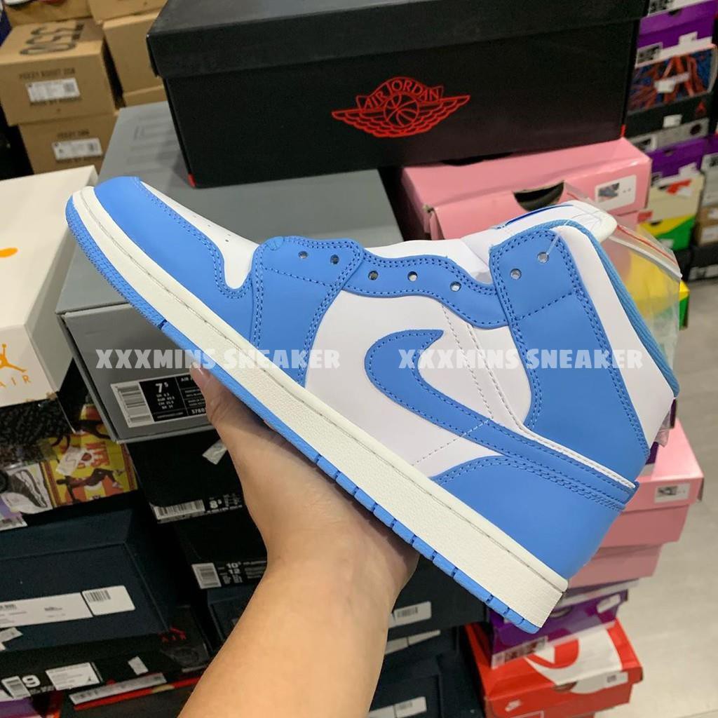 Giày Air Jordan 1 Retro Mid "UNC" (Best Quality) | BigBuy360 - bigbuy360.vn