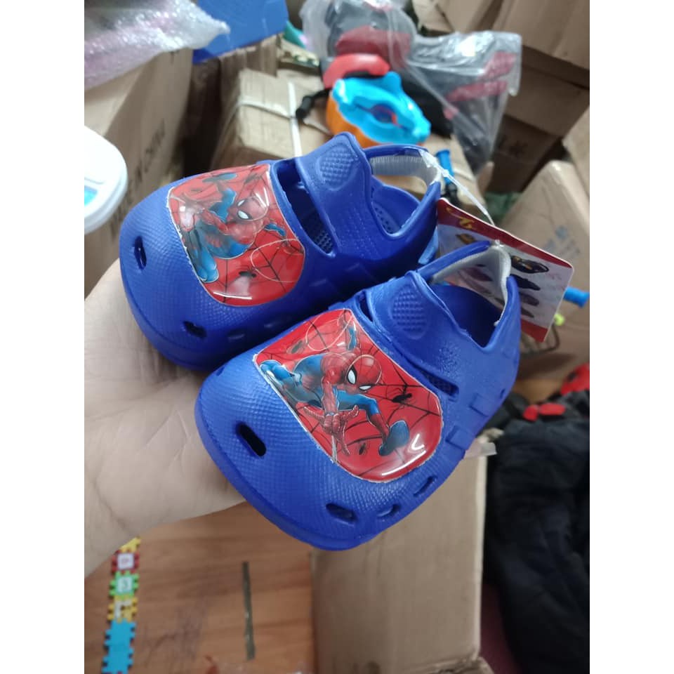 Sục xốp bé trai cao cấp