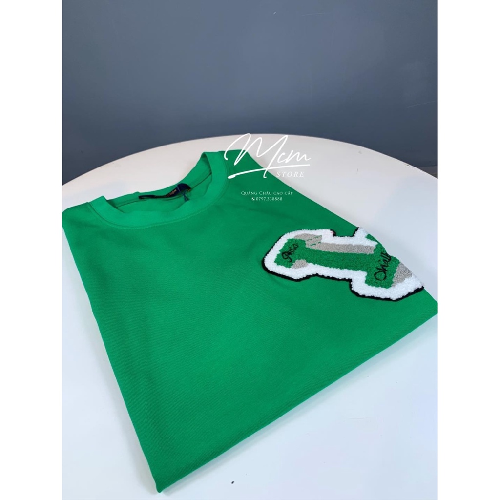 Áo phông Lv cổ tròn logo thêu hàng sẵn