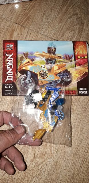 Lắp ráp 1 hộp LegoNagnjq mô tô JY501 có nhiều chi tiết bằng nhựa ABS