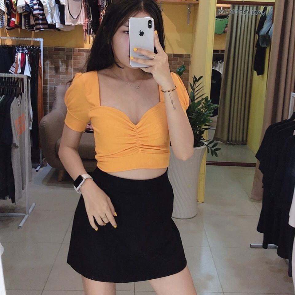 Áo kiểu dúm ngực xinh xinh tay phồng cute dáng croptop