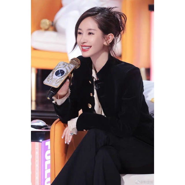 : Áo sơ mi nhung pepum cổ tàu cúc đồng tiểu thư Lolla_Fashion