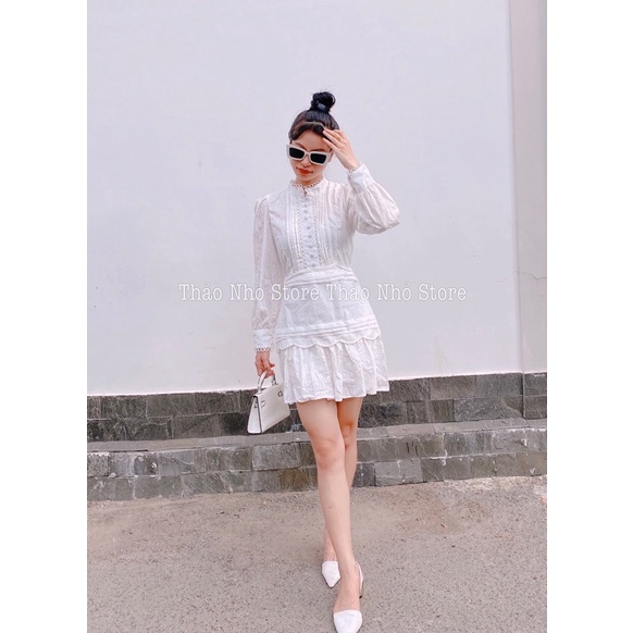 váy tay dài cổ cao ren ngực siêu xinh (hình thật shop Thảo Nhỏ Store chụp phía sau )