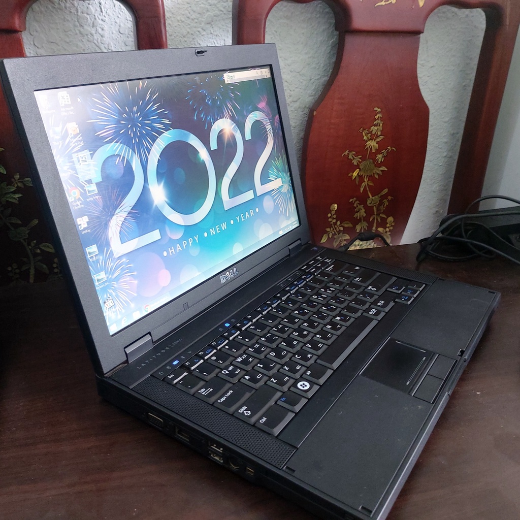 Máy tính laptop dùng học tập giá rẻ chính hãng