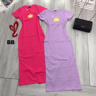 Đầm thun ôm body thêu hoa cúc