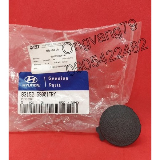 Nắp che vít hạ lốp dự phòng xe Hyundai Solati - giá 1 cái - Mã số: 8315259001TRY