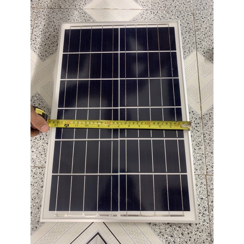 Đèn năng lượng mặt trời 3 màu ánh sáng Trắng, Vàng, Trung tính công suất 200W chuyên chiếu sáng sân vườn, công trình