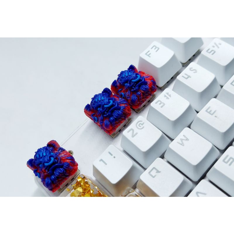 Keycap resin Bara clone tone xanh đỏ trang trí bàn phím cơ gaming.