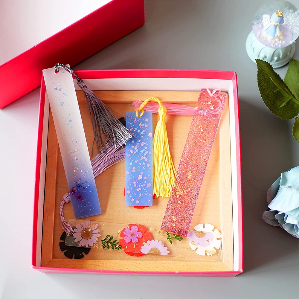 Khuôn Silicon Làm Thẻ Đánh Dấu Trang Sách Hình Chữ Nhật L / X / S Kèm Tua Rua Nhiều Màu DIY