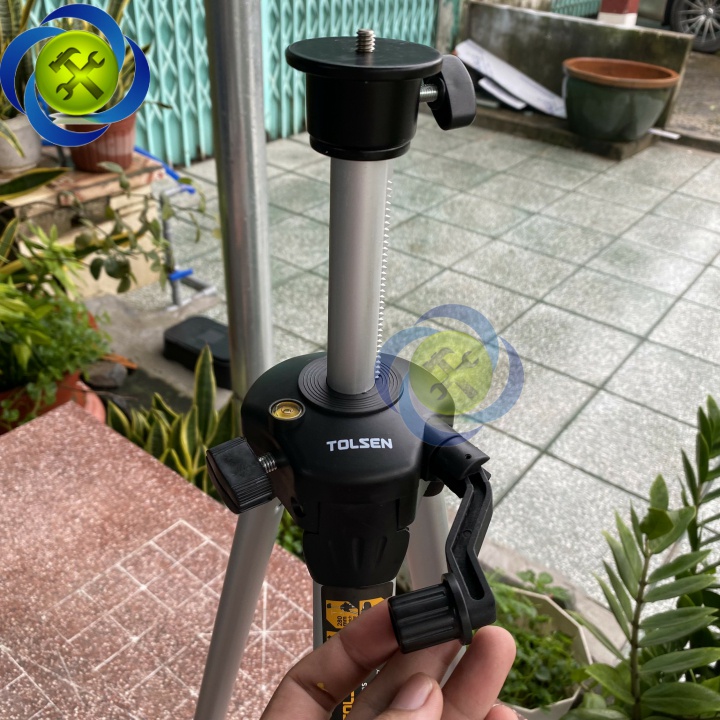 Chân máy cân mực Tolsen 35165 chân cao tối đa 1425mm