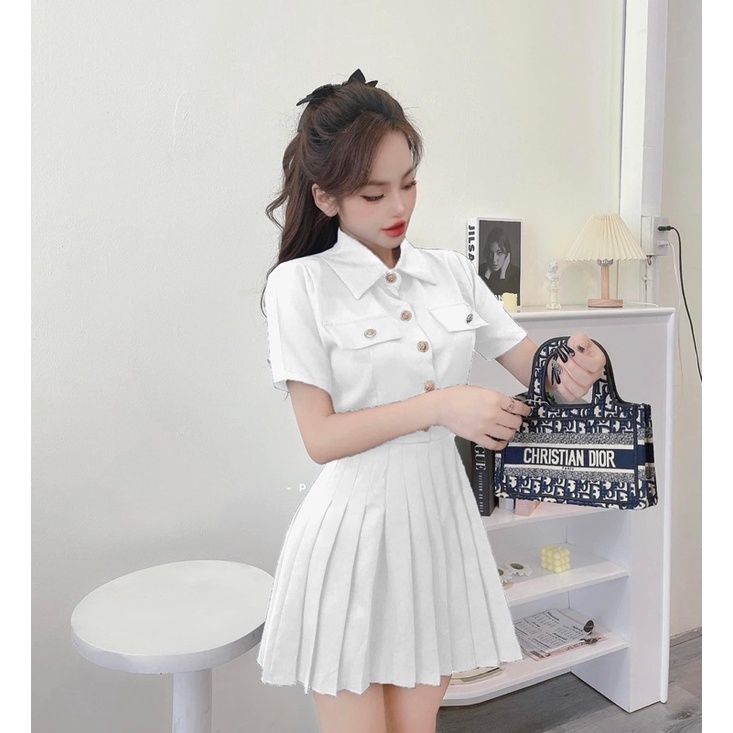 JUM CỔ SƠ MI ĐÍNH NÚT CHÂN XẾP LY