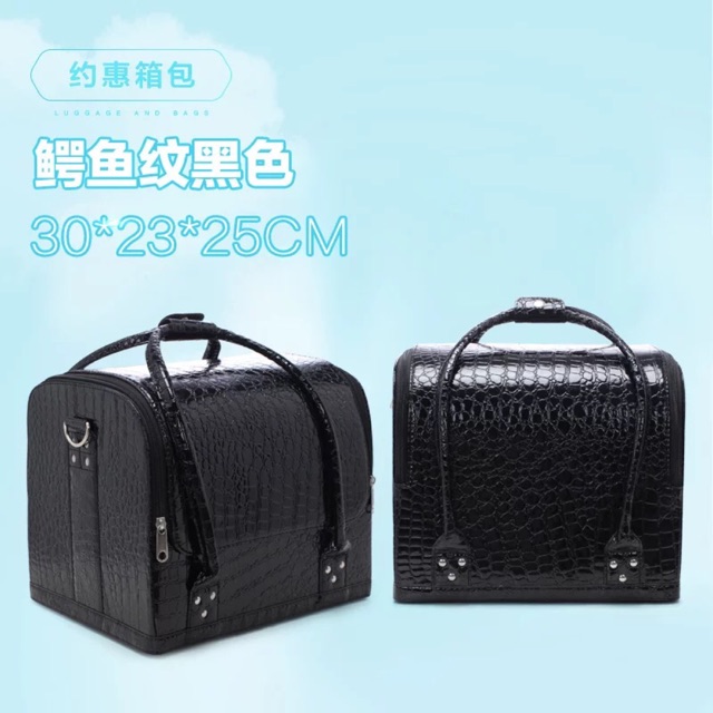Cốp đựng đồ trang điểm ,Nail , mi rất tiện dụng , có quai đeo chéo , có quai xách , đủ màu đa dạng , nhận sỉ toàn quốc !