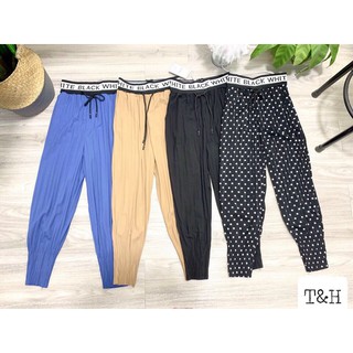 Quần bomber nhăn cạp chữ