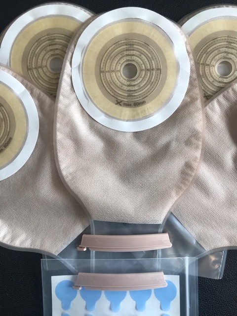 20  Túi hậu môn nhân tạo 1 mảnh  2 viền dính đế mềm kẹp rời