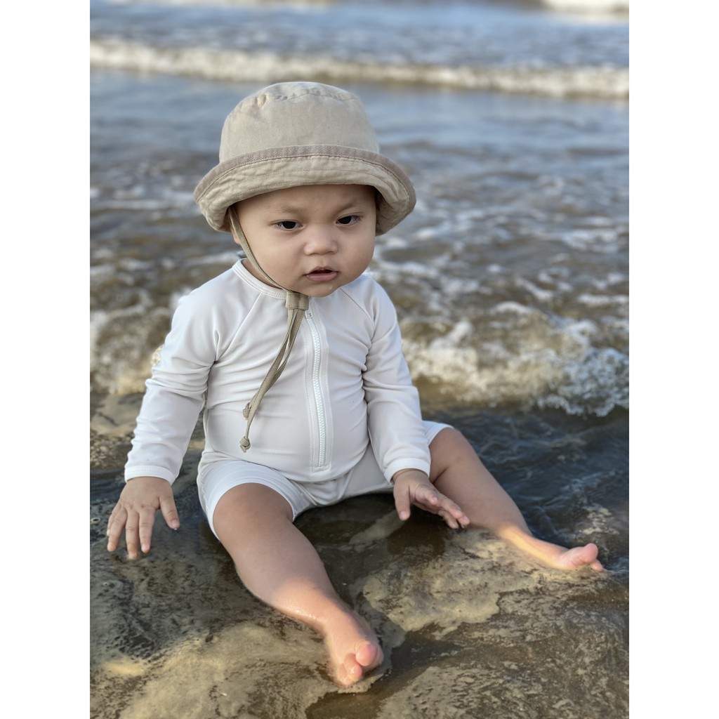 Charming Swimsuit (Đồ Bơi Liền Quần Bé Trai) Vải Từ Chai Nhựa Tái Chế, Chống Tia UV SPF50+ | BigBuy360 - bigbuy360.vn