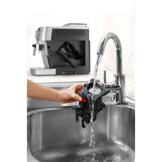 Máy pha cafe tự động Delonghi ECAM 22.110 SB