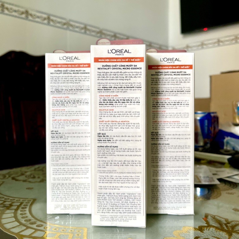 Dưỡng chất căng mướt da Loreal (L'Oreal) Paris Crystal Micro Essence 130ml - phiên bản giới hạn