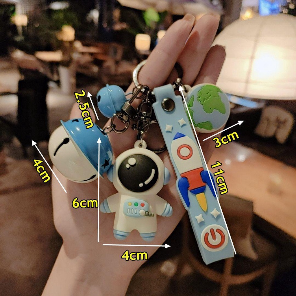 Móc Khóa Hình Phi Hành Gia Màu Hồng Hoạt Hình