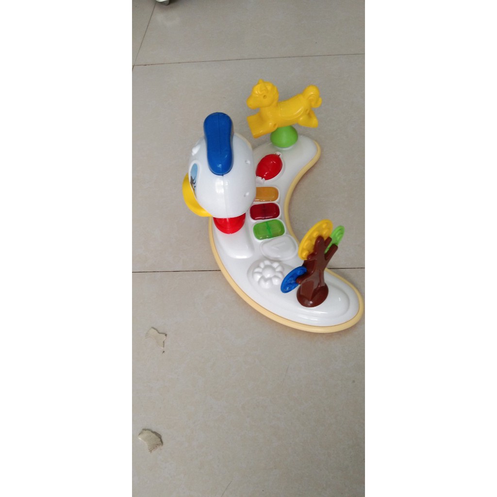 BÀN NHẠC CÓ ĐỒ CHƠI CHO XE TRÒN TẬP ĐI