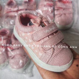 Giày thể thao cho bé size 20