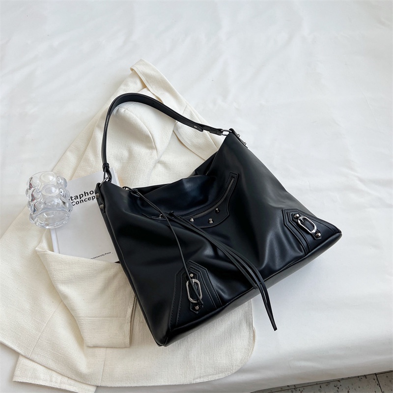 Túi đeo vai IELGY mềm mại sức chứa lớn dễ phối đồ thời trang cho nữ