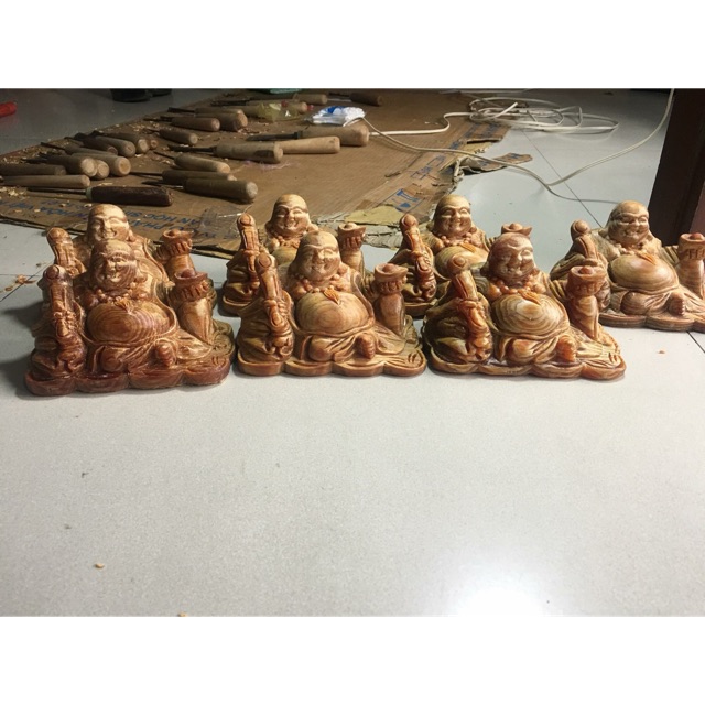 Tượng gỗ mỹ nghệ