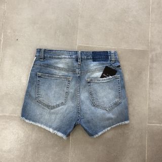 Quần short Abercrombie & Fitch